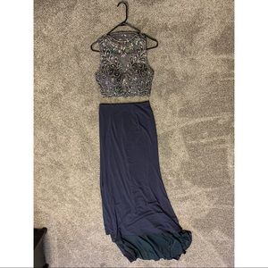 Prom gown / prom dress